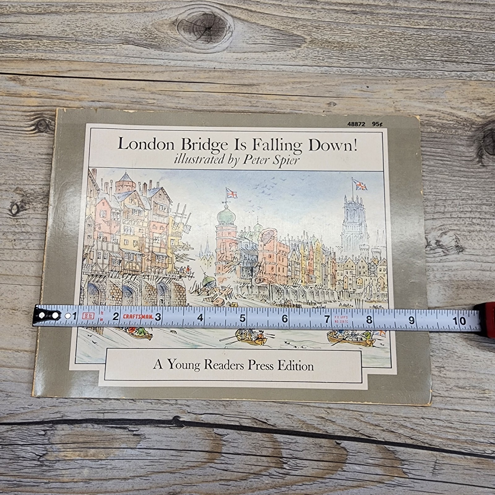 London Bridge is Falling Down! illustrated by Peter Spier (1972, Paperback)