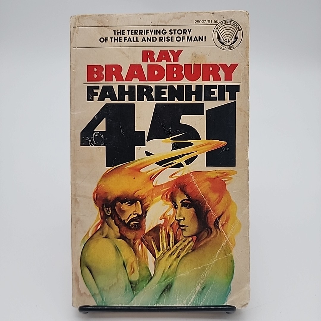 FAHRENHEIT 451 by RAY BRADBURY 1976 DEL REY VINTAGE PB SCI-FI DYSTOPIAN CLASSIC