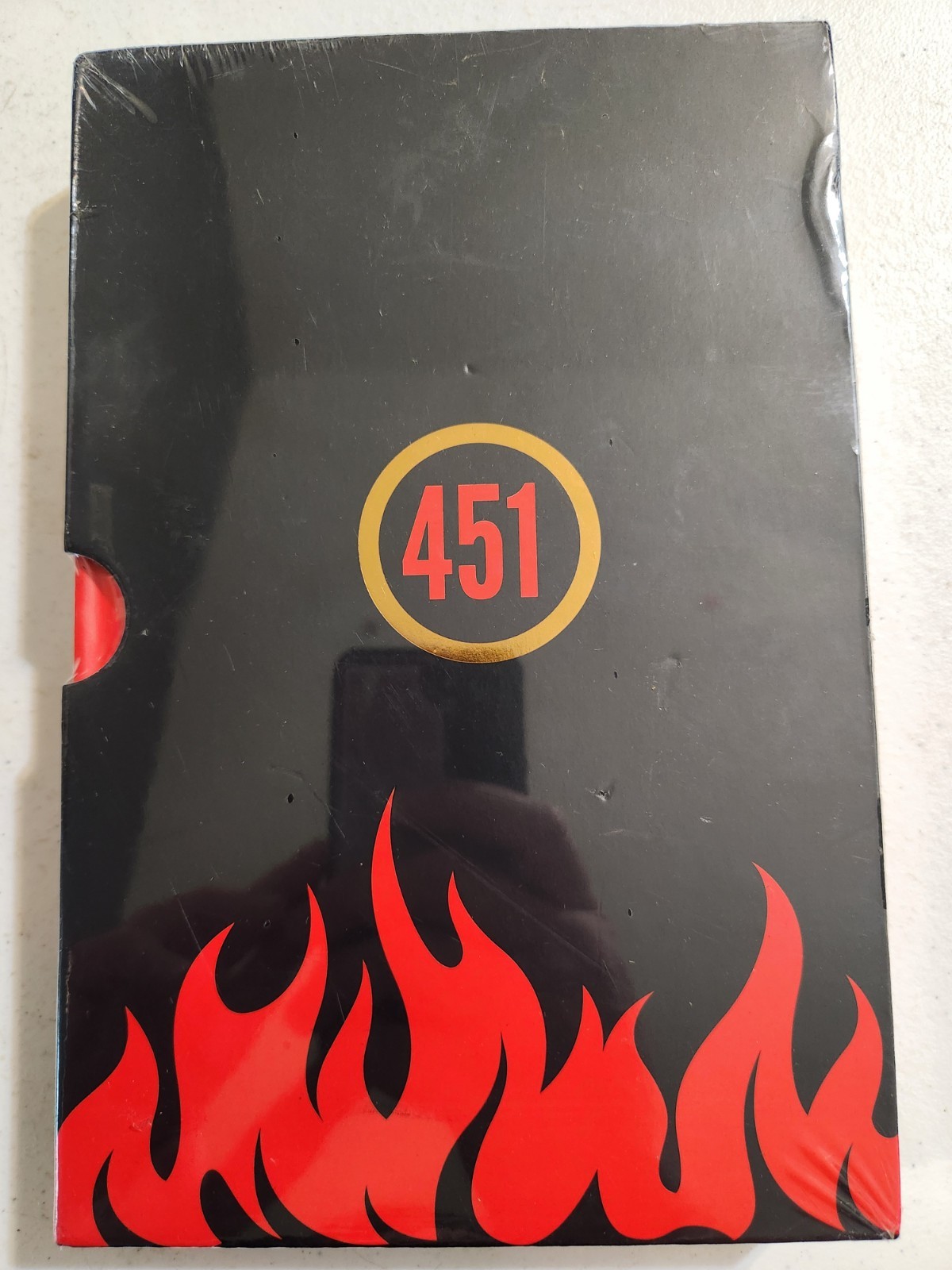 Fahrenheit 451 (Deluxe Slipcase Edition) by Ray Bradbury (2025, Hardcover)