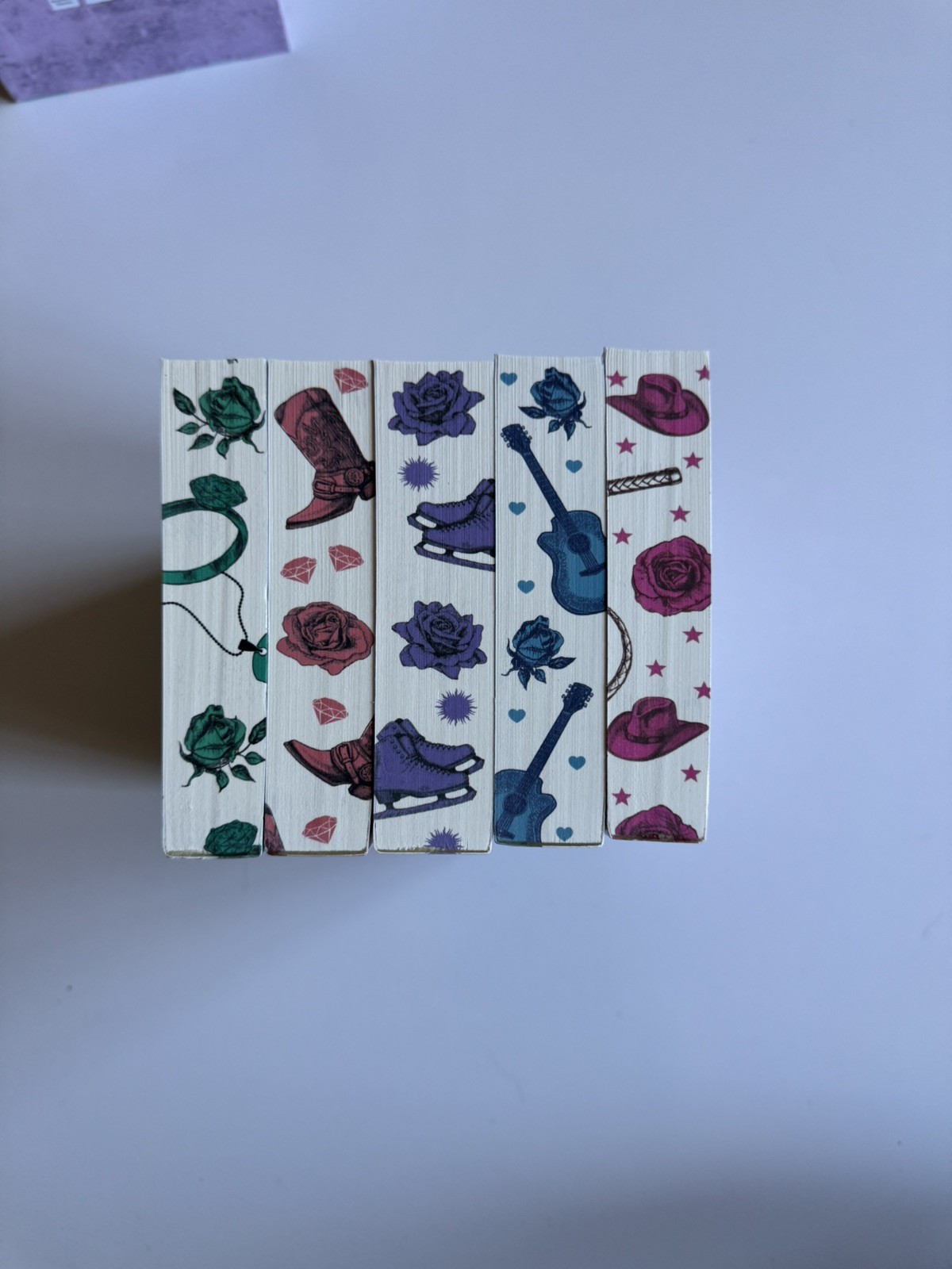 The Works Edition – Elsie Silver Chestnut Springs – Collection – Sprayed Edges